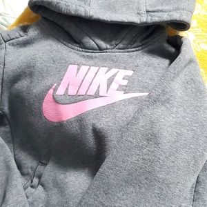 Nike Sweater